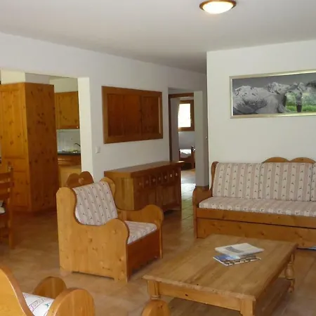 4-8 Bed Deluxe Garden Apt In Baths + Summer Multipass 아파트 Val dʼIlliez
