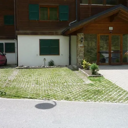 4-8 Bed Deluxe Garden Apt In Baths + Summer Multipass * Val dʼIlliez